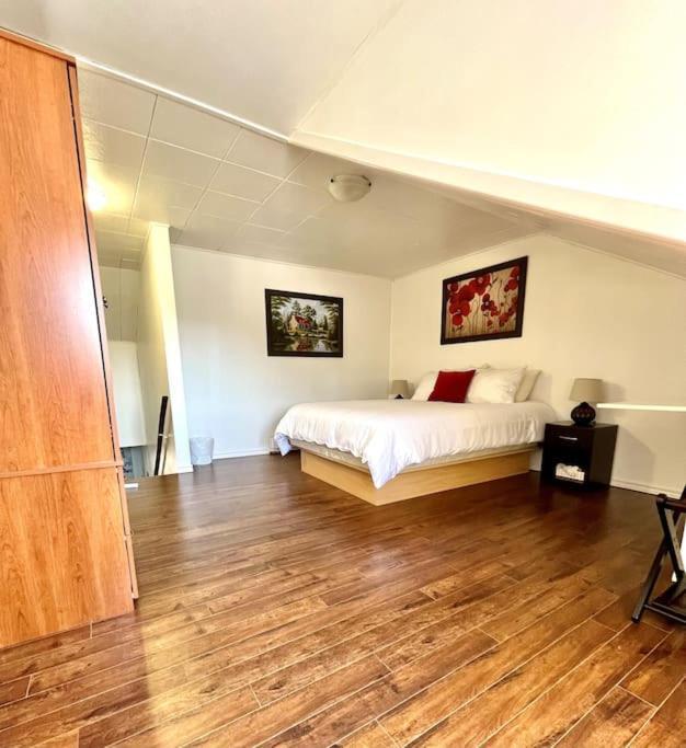 Les Appartements Du Vieil Edifice Metabetchouan Екстериор снимка