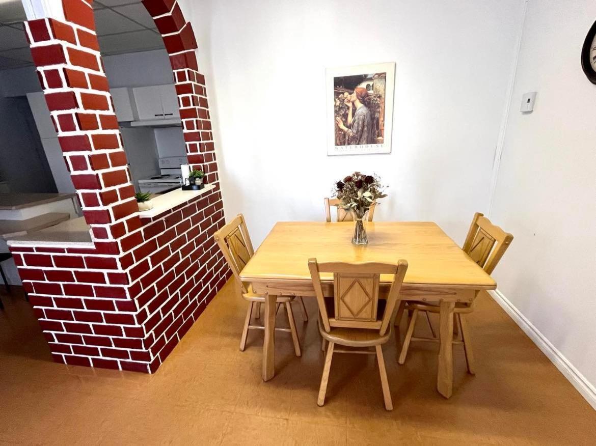 Les Appartements Du Vieil Edifice Metabetchouan Екстериор снимка
